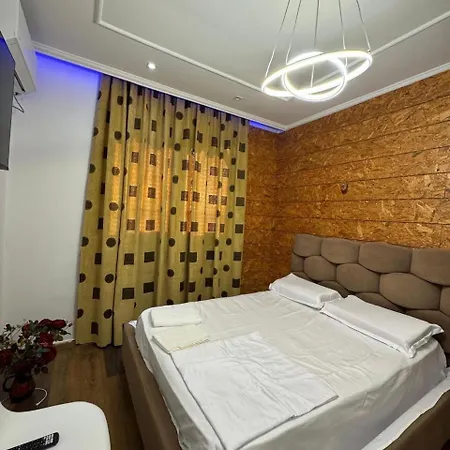 Apartment Golden Nest